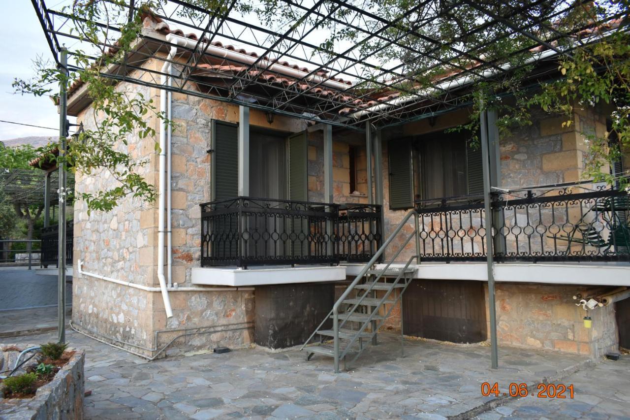 Ouranias Studios Kardamyli Exteriér fotografie